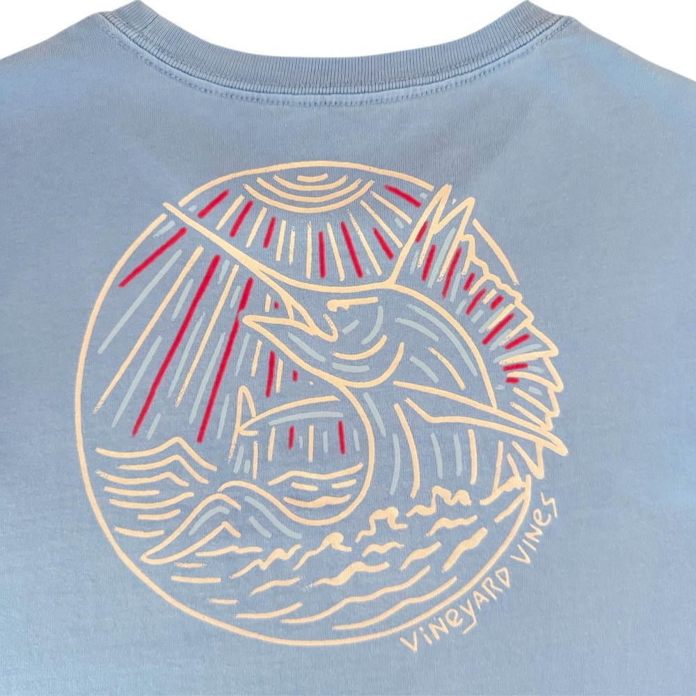 Vineyard Vines Boys Garment Dyed Sailfish Crest Tee in Bluejay
Size: Large - Picture 3 of 4